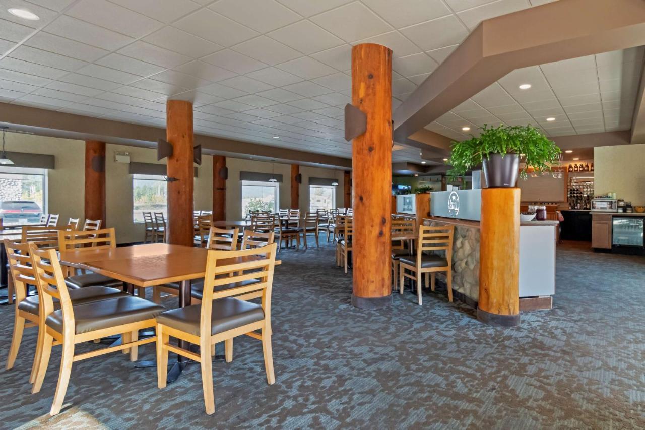 Best Western Plus Valemount Inn & Suites Exterior photo